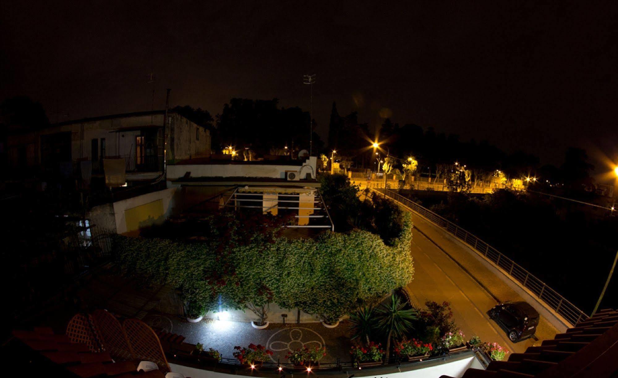 B&B Elena Pompei Ngoại thất bức ảnh